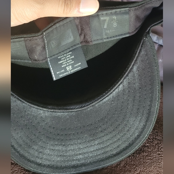 Hat - Picture 2 of 2